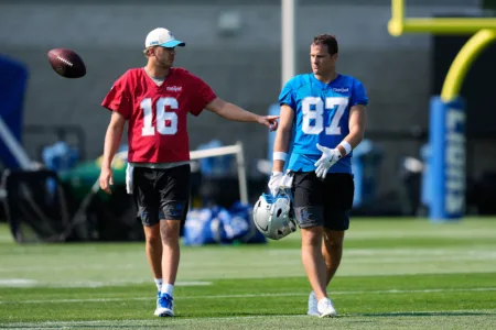 Lions rest LaPorta after hip injury